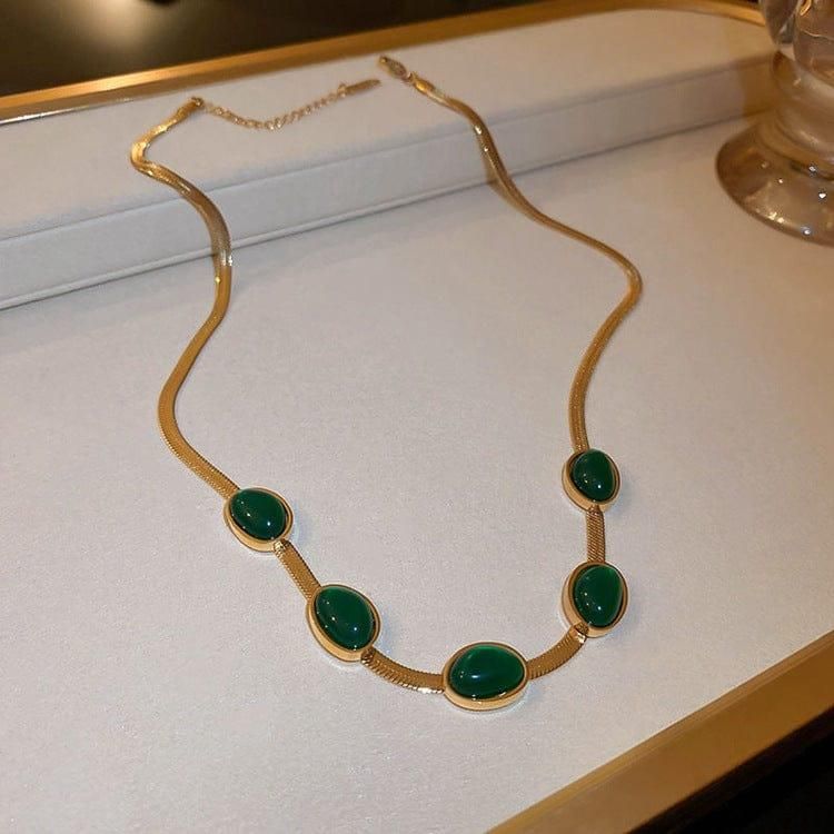 VaibhavCrysta™️ Oval Green Crystal Pendant Necklace Set With🔥Free Bracelet Only For Today🔥